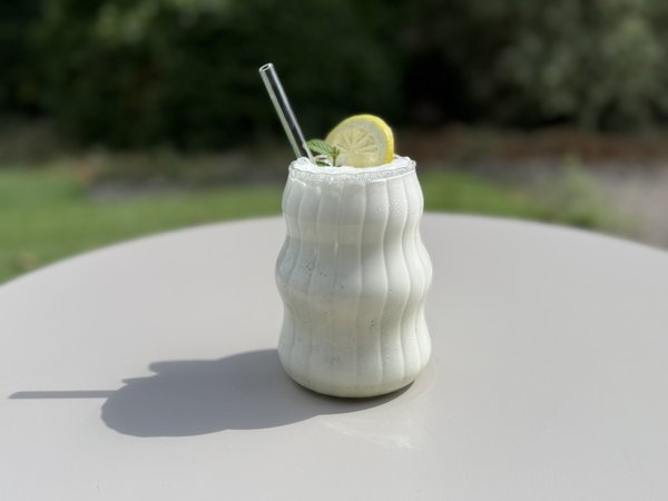 Low-Calorie Mojito Protein Shake: Refreshing No-Sugar Recipe